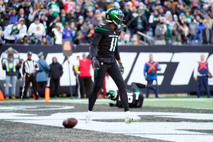 Jets WR Denzel Mims drops ball